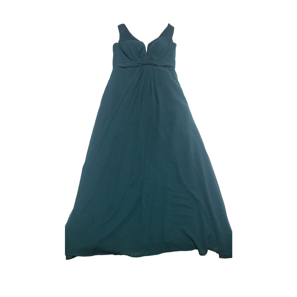 Azazie Dresses & Skirts - AZAZIE emerald green size A6 bridesmaid dress floor length